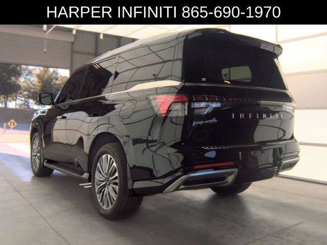 2025 INFINITI QX80 LUXE