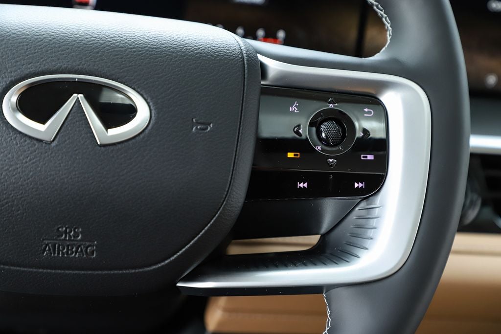 2026 INFINITI QX80 LUXE