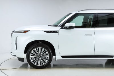 2026 INFINITI QX80 LUXE