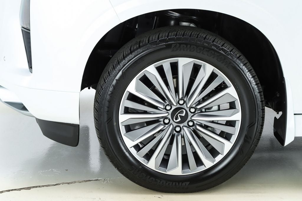 2026 INFINITI QX80 LUXE