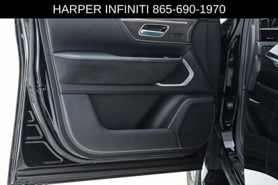 2025 INFINITI QX80 LUXE