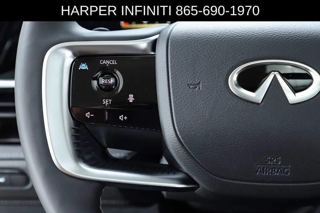 2025 INFINITI QX80 LUXE