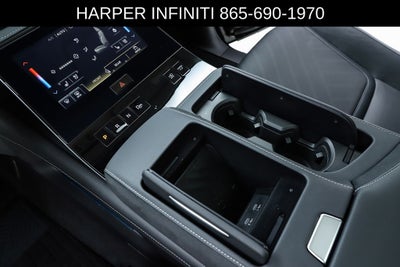 2025 INFINITI QX80 LUXE