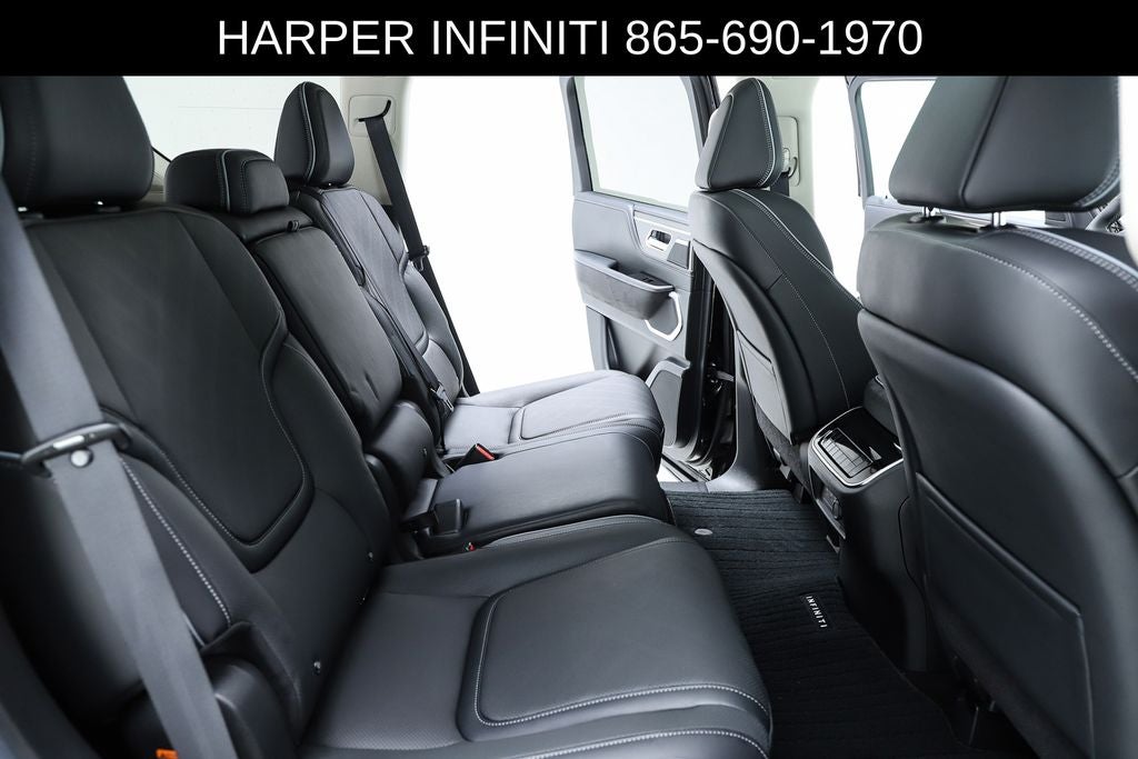 2025 INFINITI QX80 LUXE