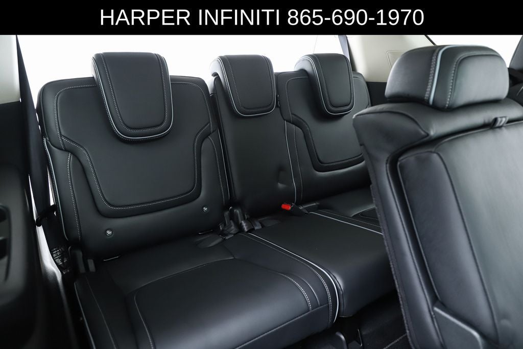 2025 INFINITI QX80 LUXE