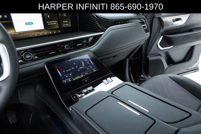 2025 INFINITI QX80 LUXE