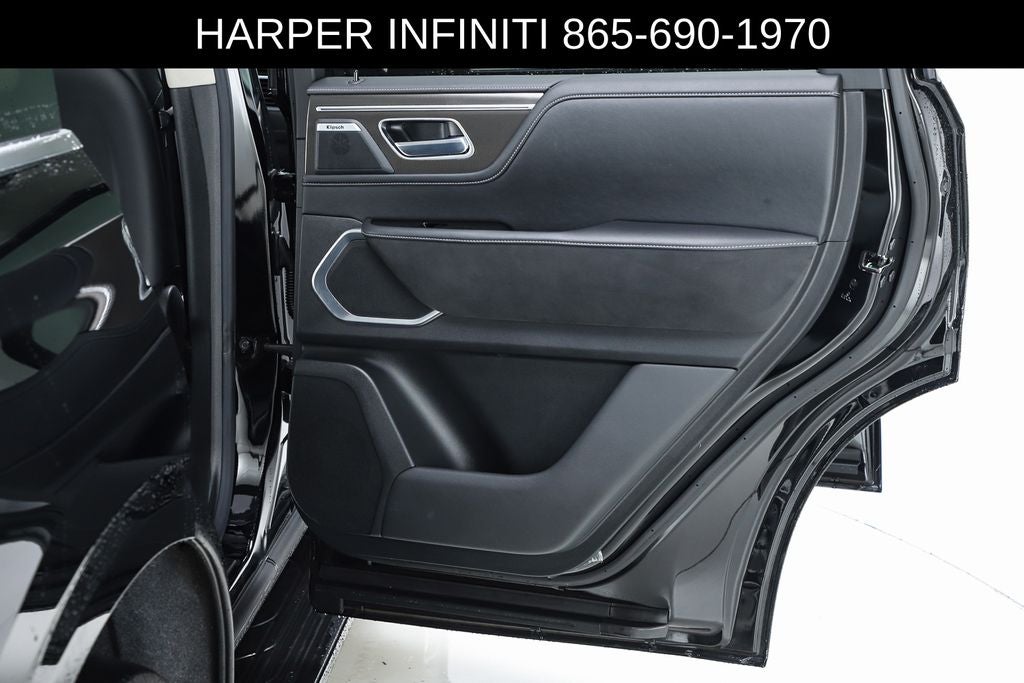 2025 INFINITI QX80 LUXE