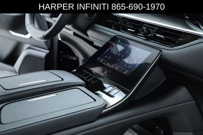 2025 INFINITI QX80 LUXE