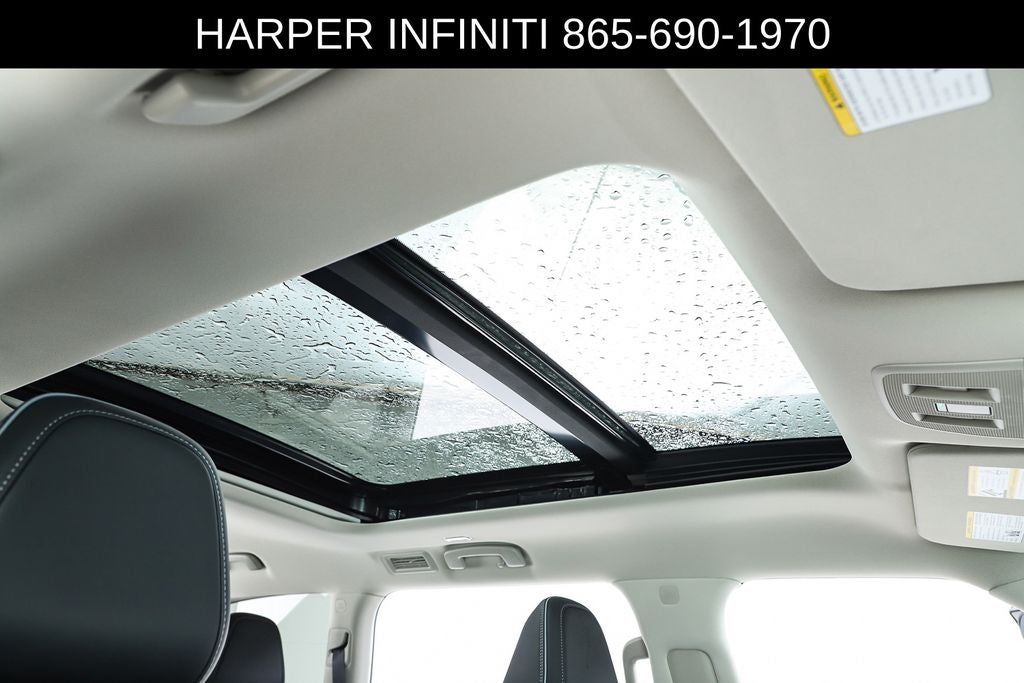 2025 INFINITI QX80 LUXE