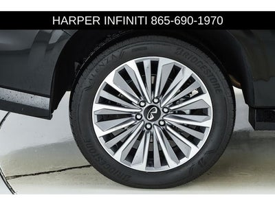 2025 INFINITI QX80 LUXE