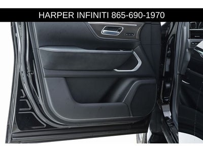 2025 INFINITI QX80 LUXE