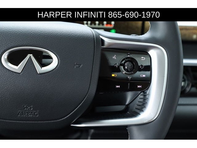 2025 INFINITI QX80 LUXE