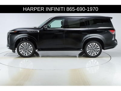 2025 INFINITI QX80 LUXE