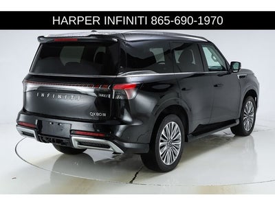 2025 INFINITI QX80 LUXE