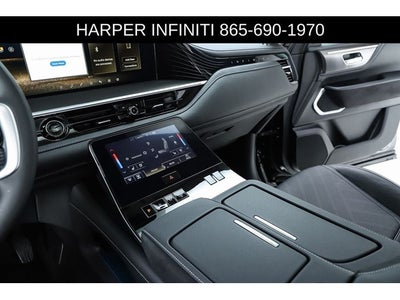 2025 INFINITI QX80 LUXE