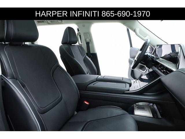 2025 INFINITI QX80 LUXE