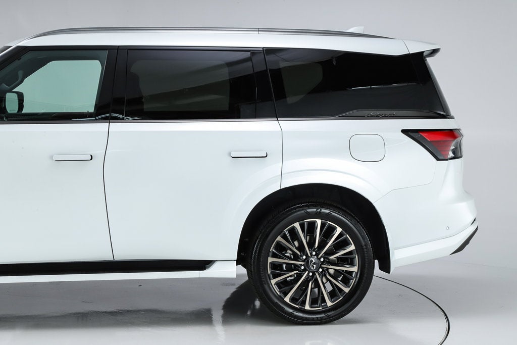 2027 INFINITI QX80 AUTOGRAPH
