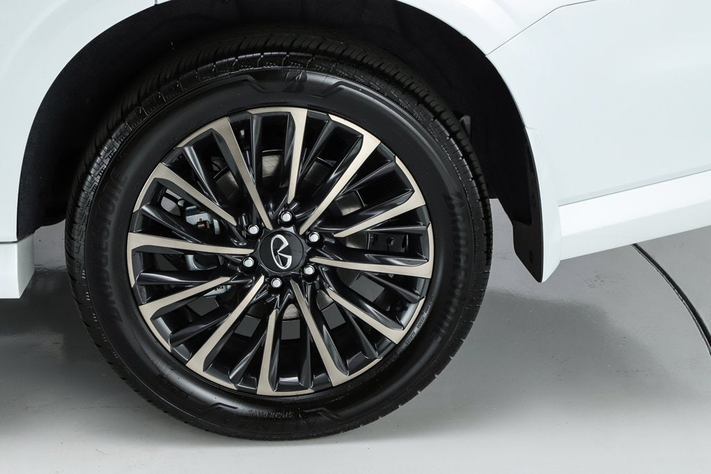 2027 INFINITI QX80 AUTOGRAPH