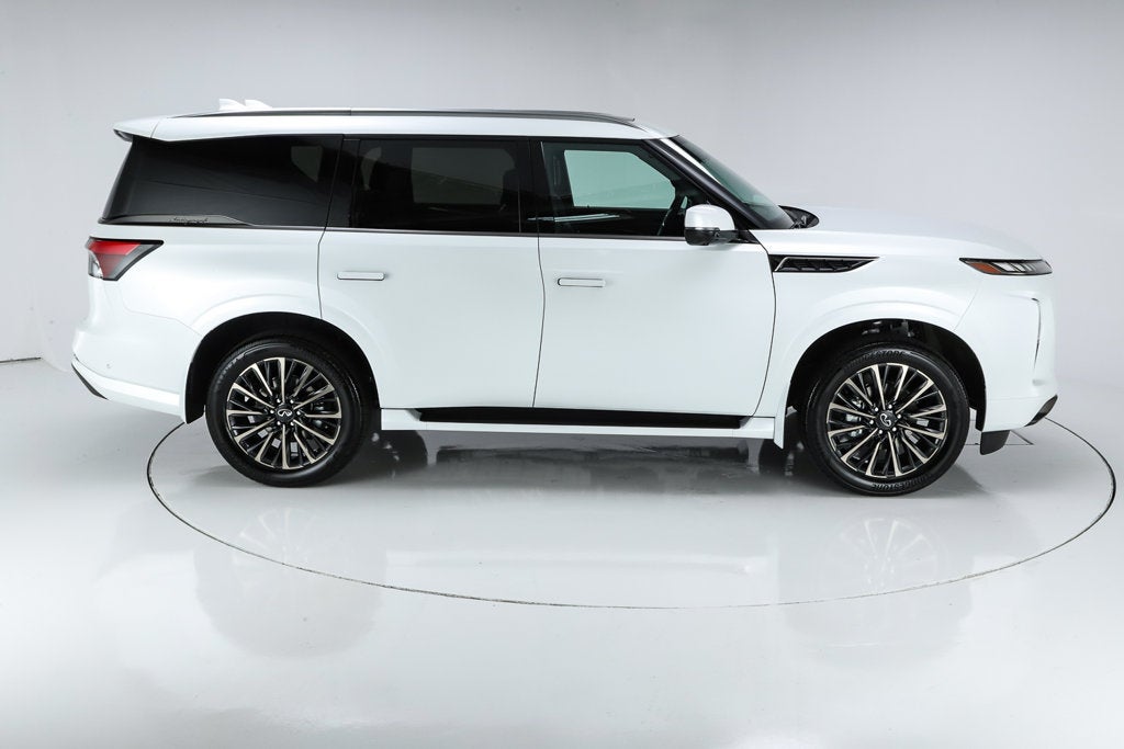 2027 INFINITI QX80 AUTOGRAPH