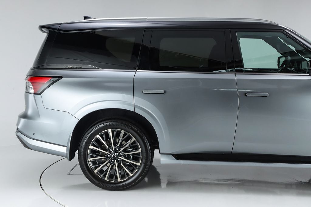 2027 INFINITI QX80 AUTOGRAPH