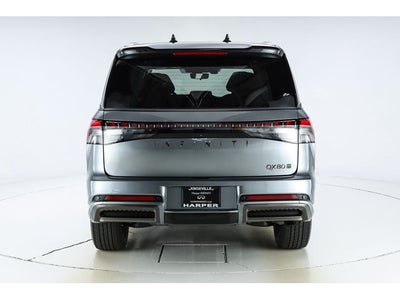 2027 INFINITI QX80 AUTOGRAPH