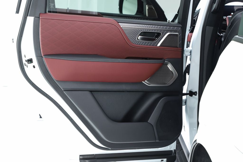 2027 INFINITI QX80 AUTOGRAPH