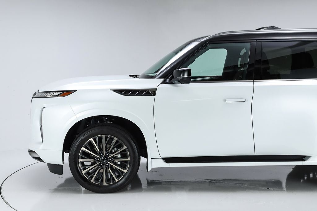 2027 INFINITI QX80 AUTOGRAPH