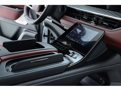 2027 INFINITI QX80 AUTOGRAPH