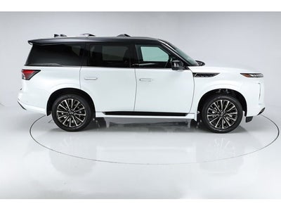 2027 INFINITI QX80 AUTOGRAPH