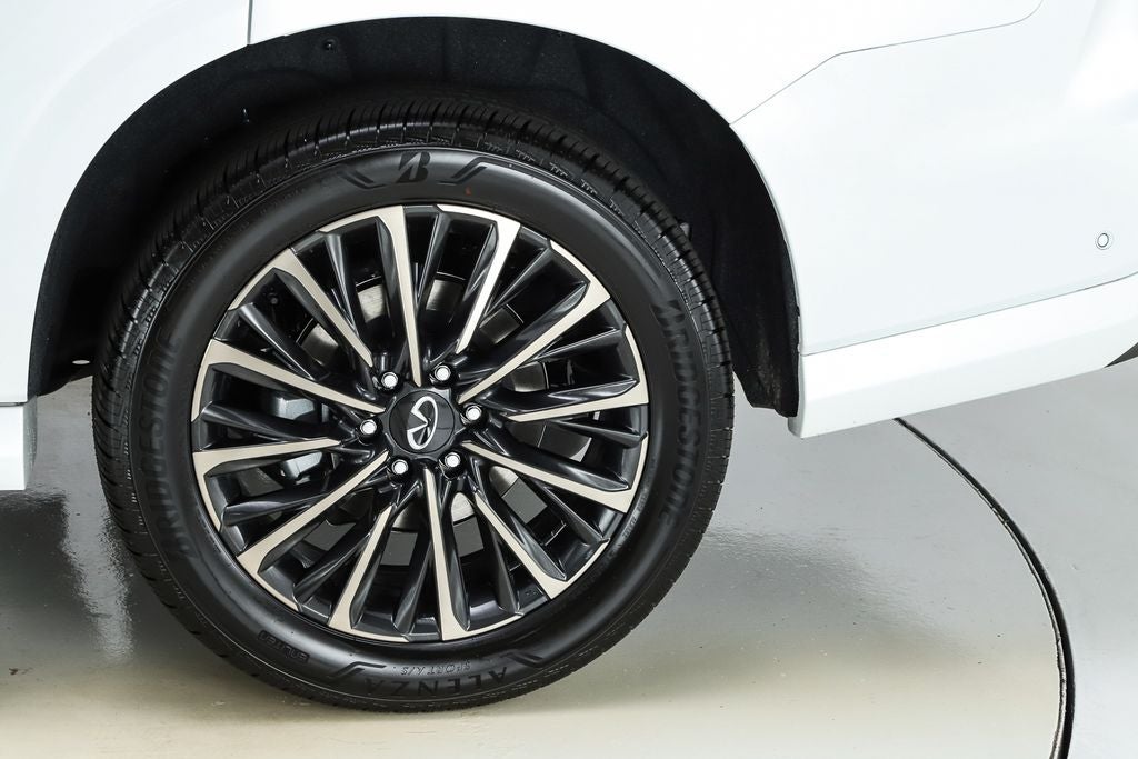 2027 INFINITI QX80 AUTOGRAPH