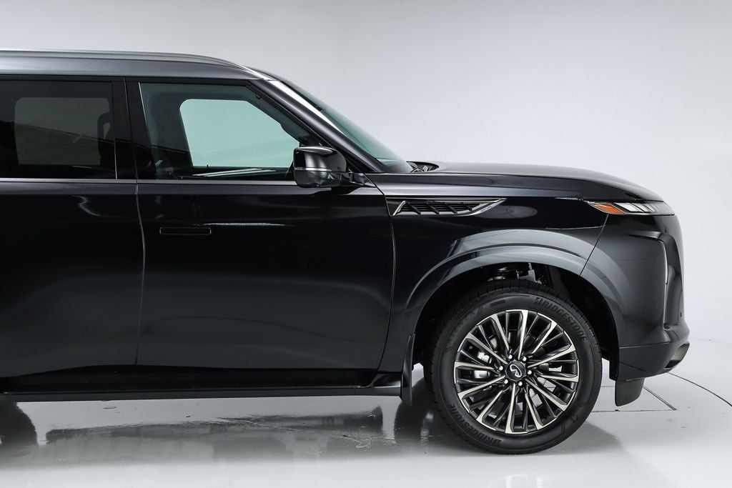 2027 INFINITI QX80 AUTOGRAPH