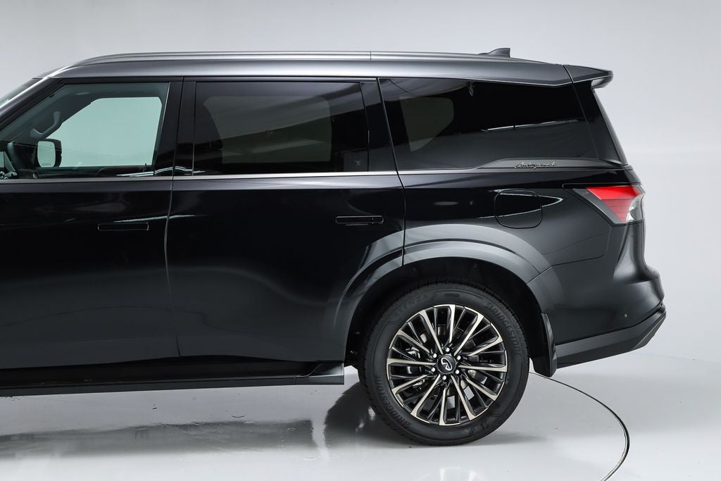 2027 INFINITI QX80 AUTOGRAPH