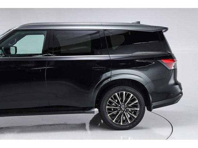 2027 INFINITI QX80 AUTOGRAPH