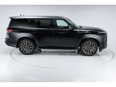 2027 INFINITI QX80 AUTOGRAPH