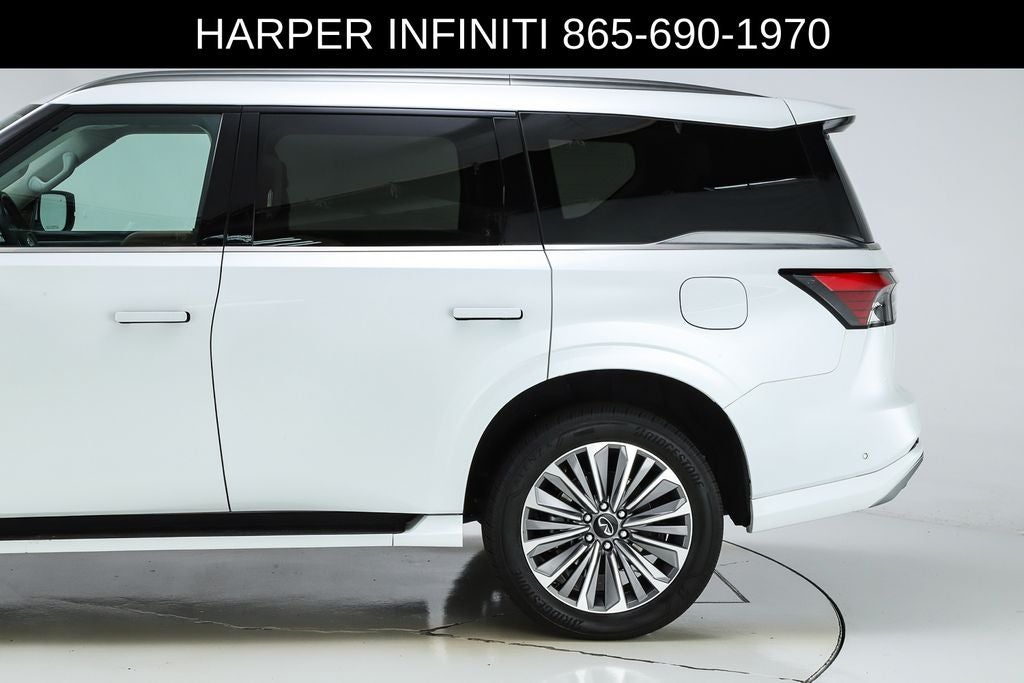 2025 INFINITI QX80 SENSORY