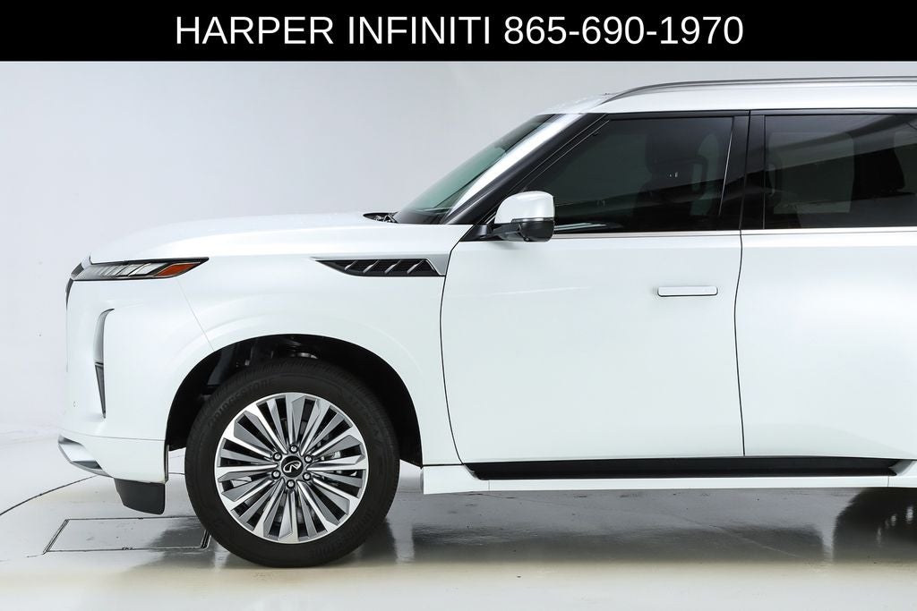 2025 INFINITI QX80 SENSORY