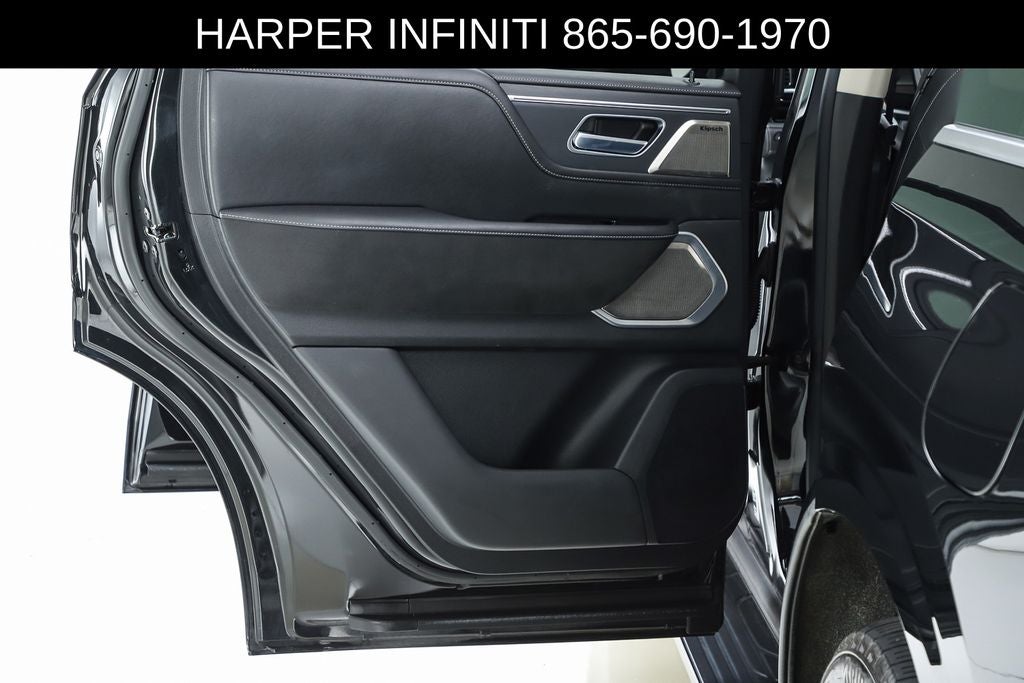 2025 INFINITI QX80 SENSORY