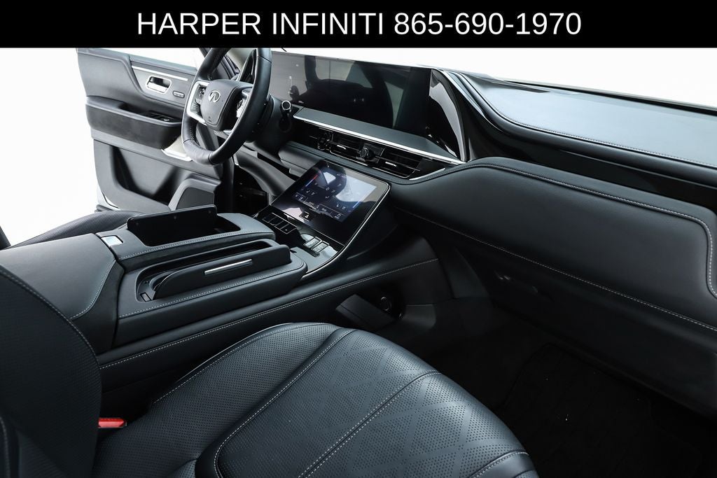 2025 INFINITI QX80 SENSORY