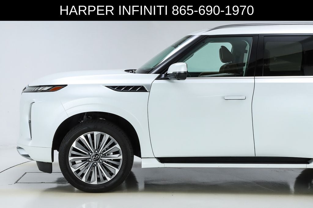 2025 INFINITI QX80 SENSORY
