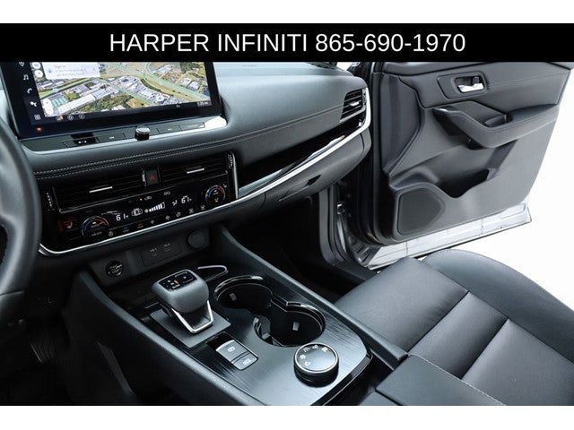 2024 Nissan Rogue SL