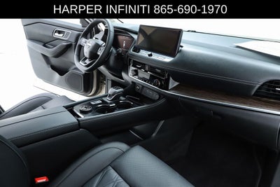 2025 Nissan Rogue Platinum