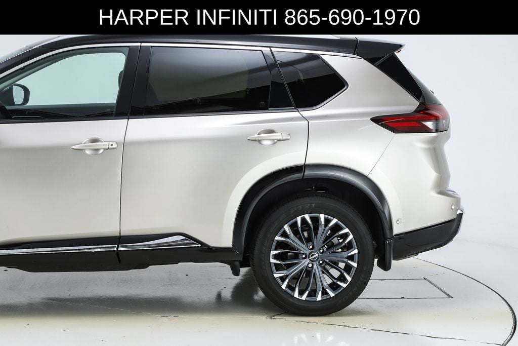 2025 Nissan Rogue Platinum