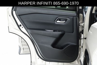 2025 Nissan Rogue Platinum