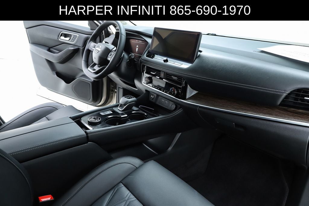 2025 Nissan Rogue Platinum