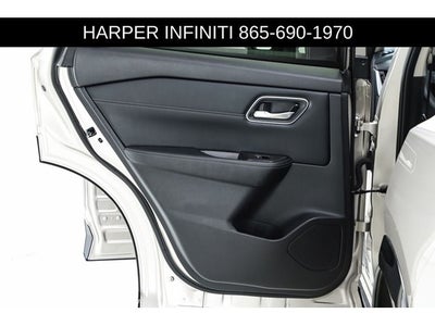 2025 Nissan Rogue Platinum