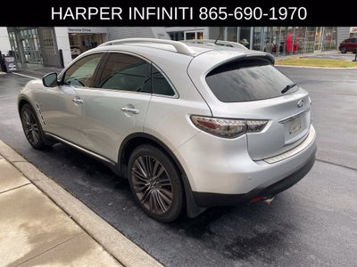 2017 INFINITI QX70 Base