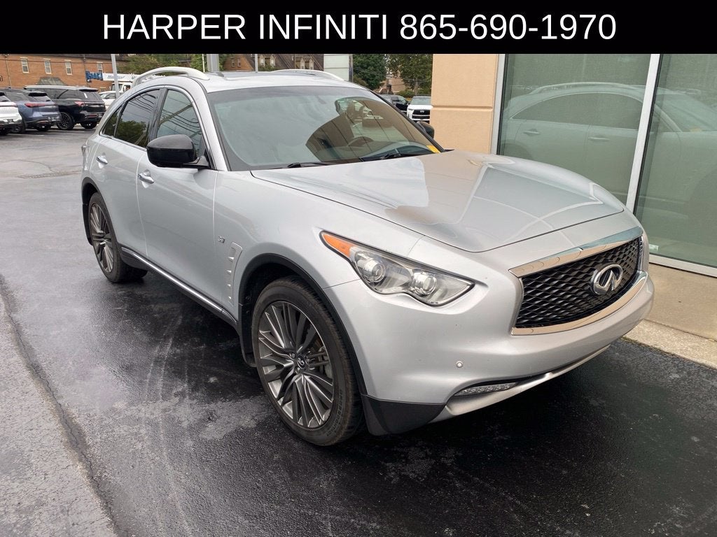 2017 INFINITI QX70 Base