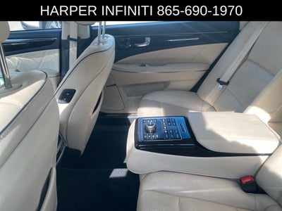 2014 Hyundai Equus Signature