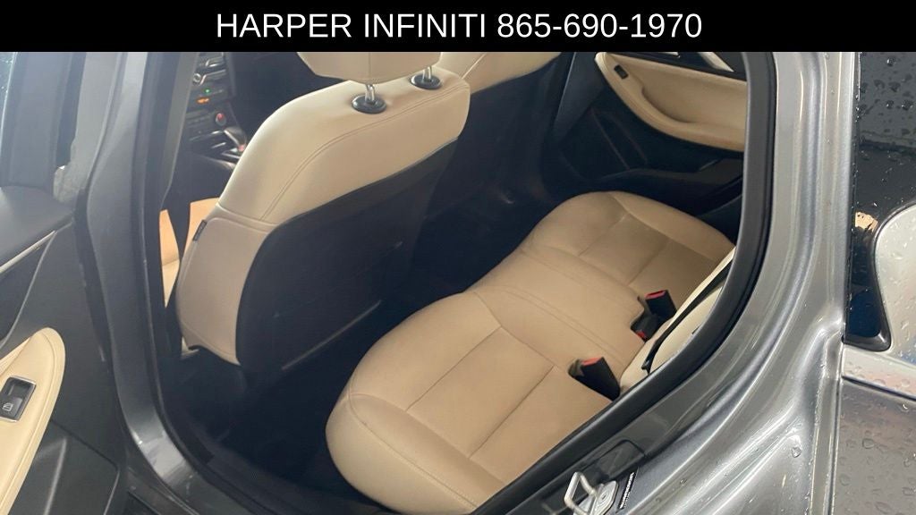 2018 INFINITI QX30 Luxury