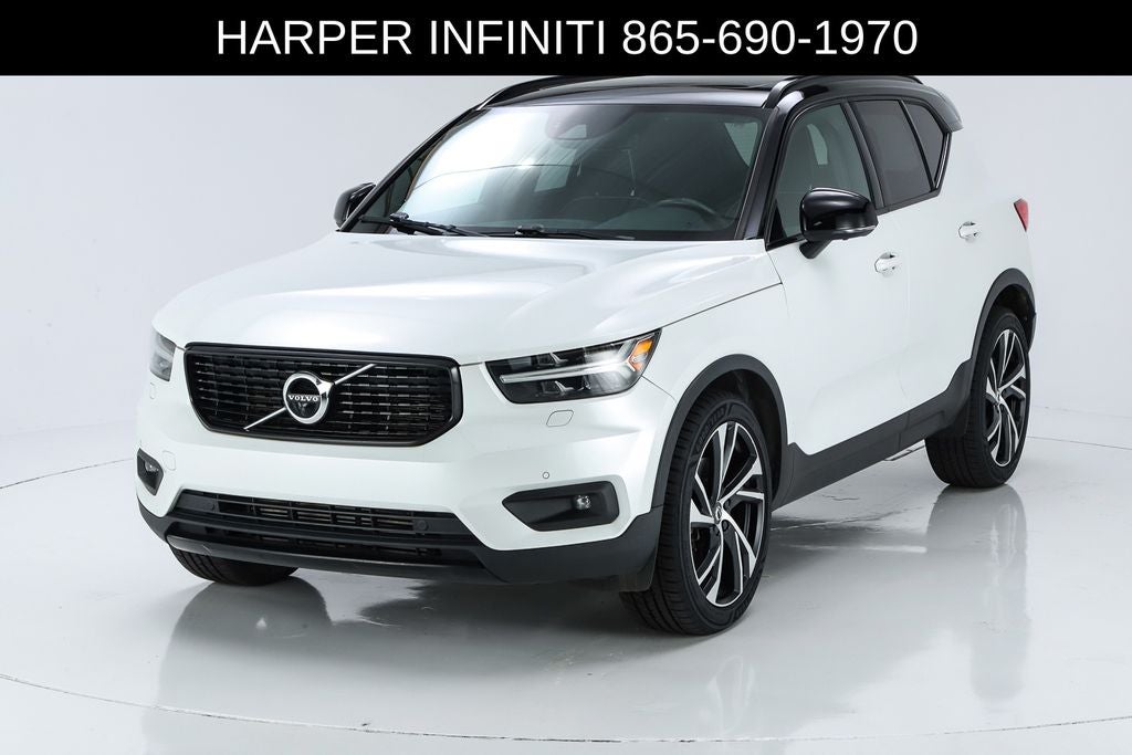 2021 Volvo XC40 R-Design
